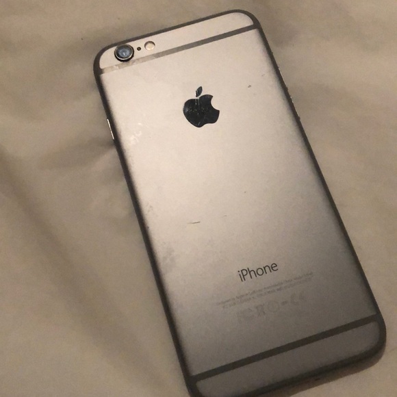 iPhone 6 - Picture 2 of 2